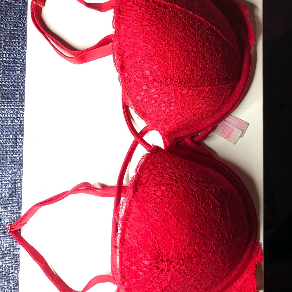 PINK bra